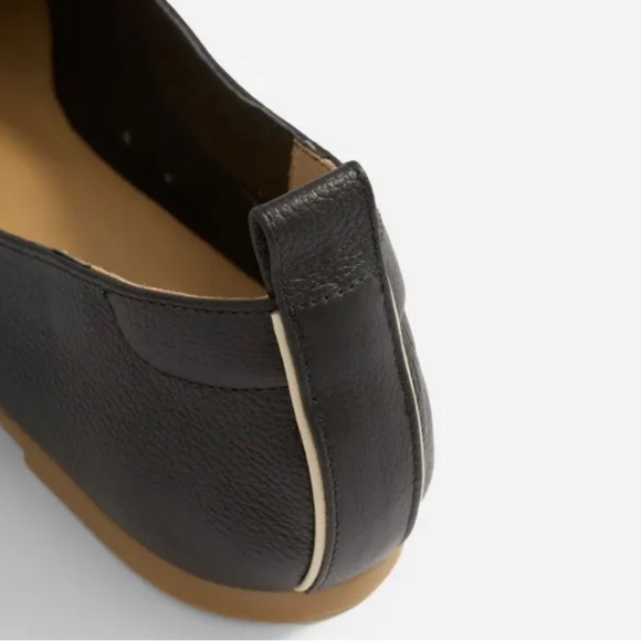 Everlane Women Flats - Picture 5 of 9